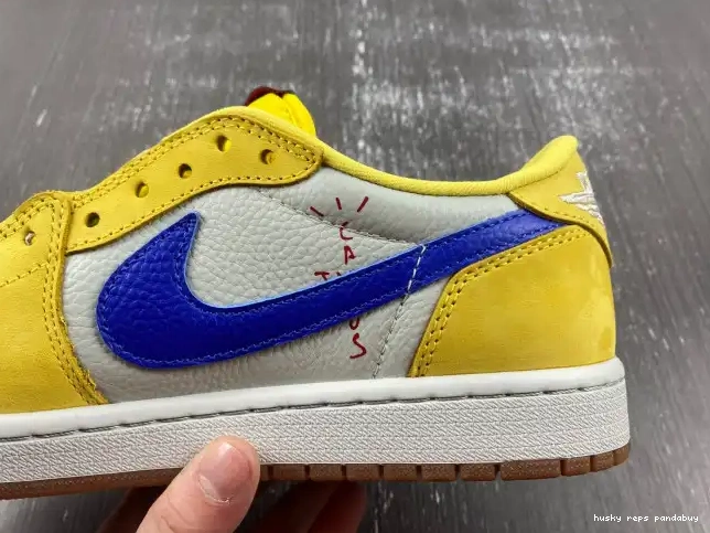Cheap Husky Low Travis x 1 Air Jordan OG Canary DZ4137-700 Scott 0513